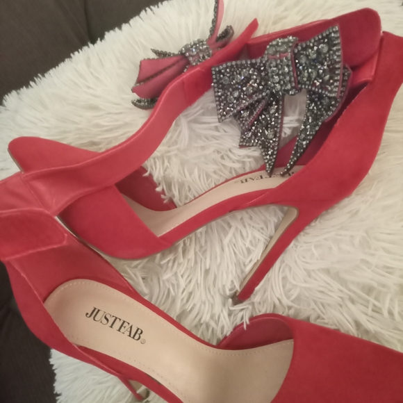 Heels - Picture 10 of 11